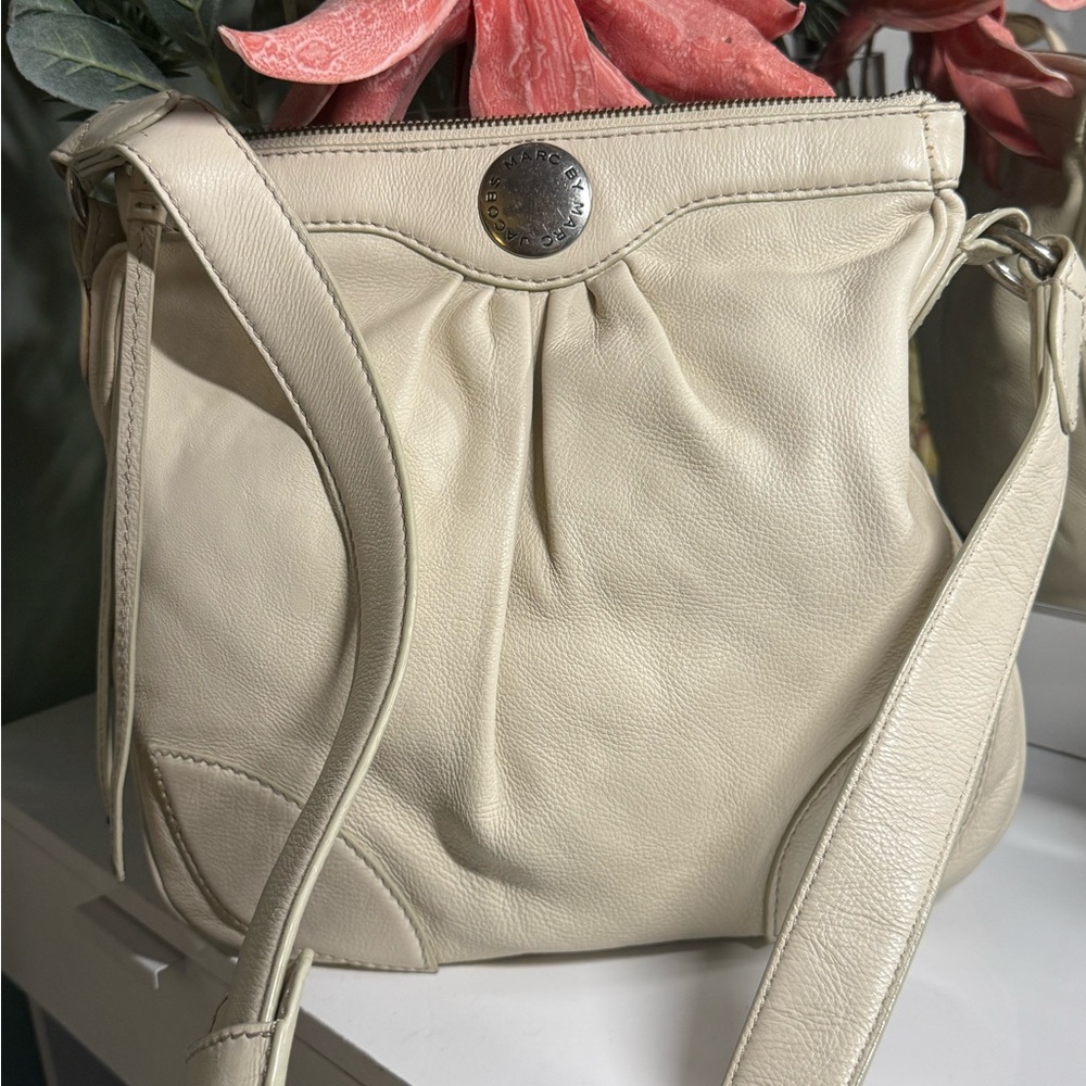 Marc Jacobs Cream Crossbody Bag with Adjustable Strap